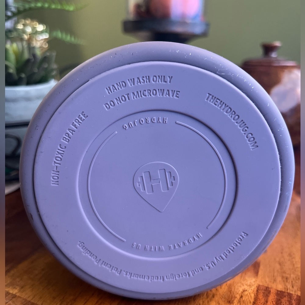 HydroJug Lavender 64 oz Water Bottle - Picture 3 of 3